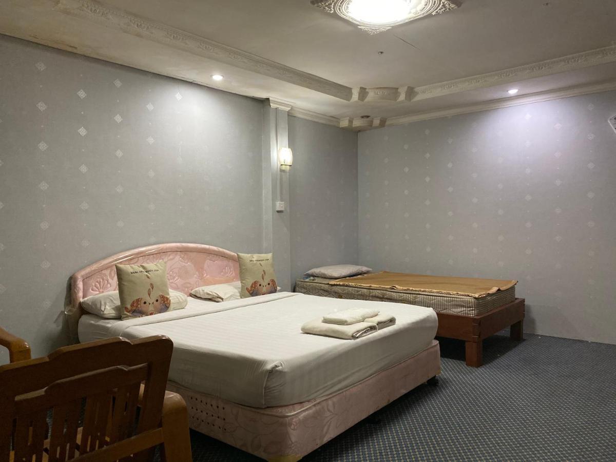 Yaewaddy Motel Gyogon Екстериор снимка